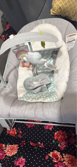 Baby Bouncer Seat with Toy Bar