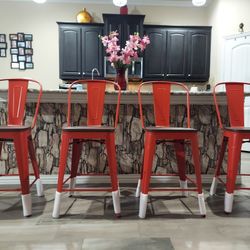 Set Of 4 Bar Stools Brand New