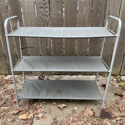 Metal Shelves/Storage Rack