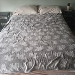 Full Bed With Frame 