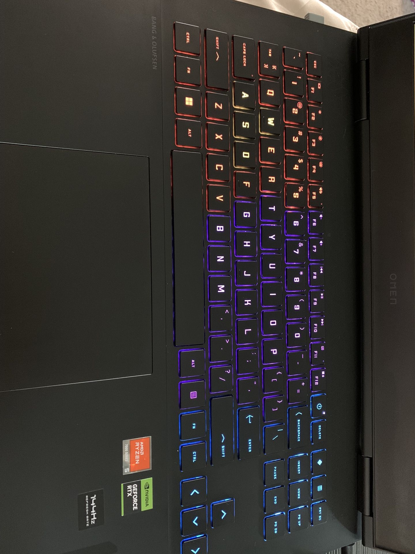 HP OMEN 16