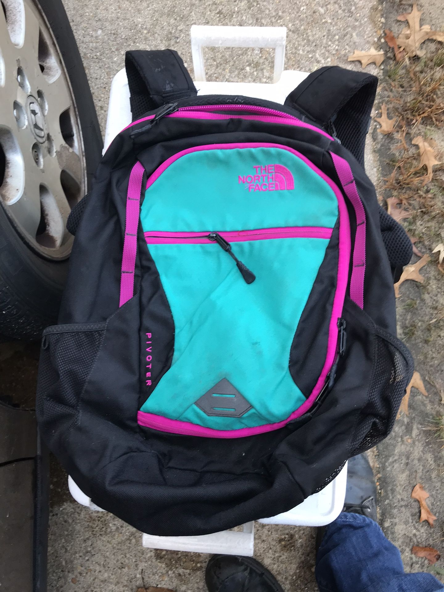 Very Nice The North Face Heavy Duty Large Backpack Only $40 Firm