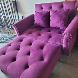 PAIR OF LUXURY RECLINERS 