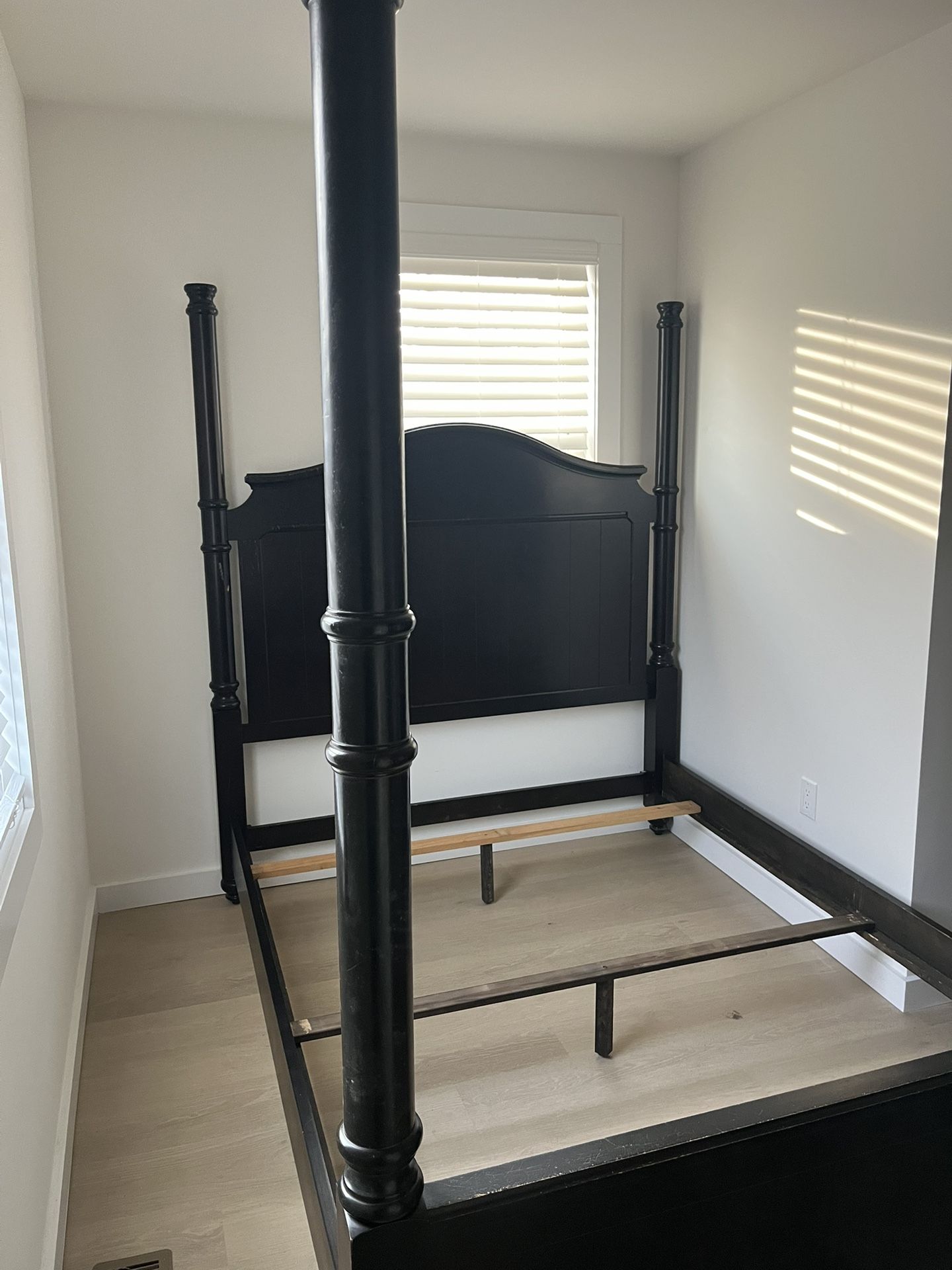 Canopy Bed Frame Black