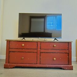 TV Stand / Coffee Table w/ Storage  TV Too!