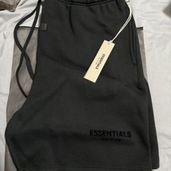 Black Essential Shorts
