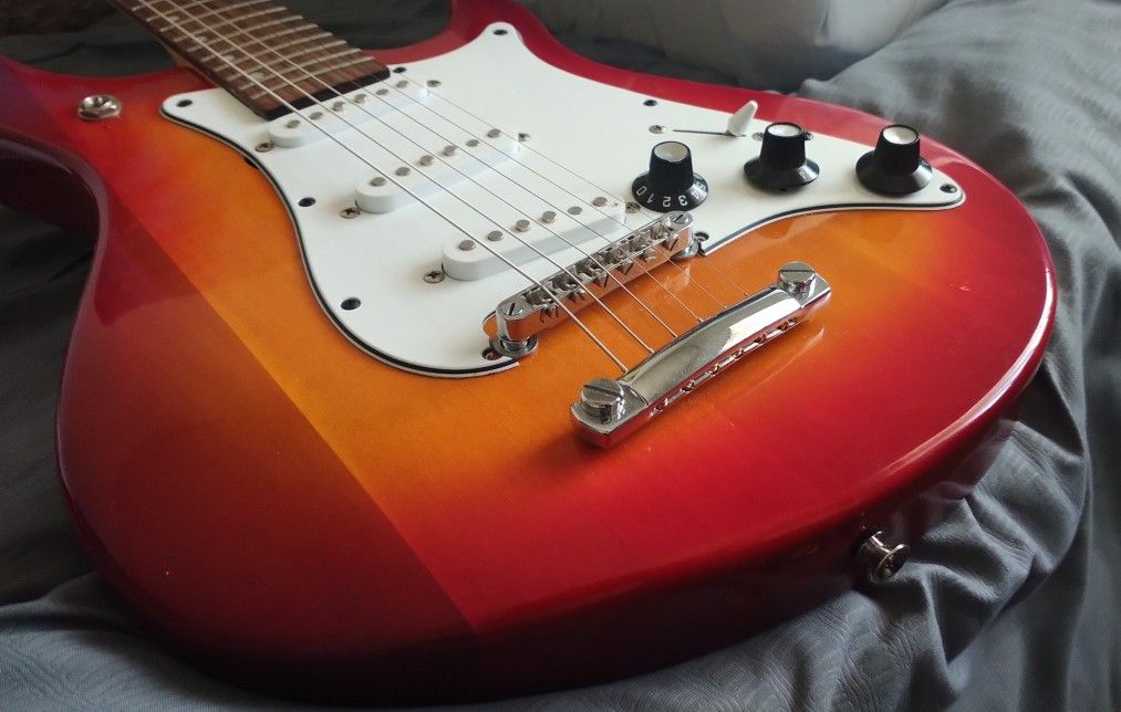 Electric Guitar 1990s Washburn Maverick Series With Custom Mods