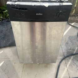 18” Dishwasher 