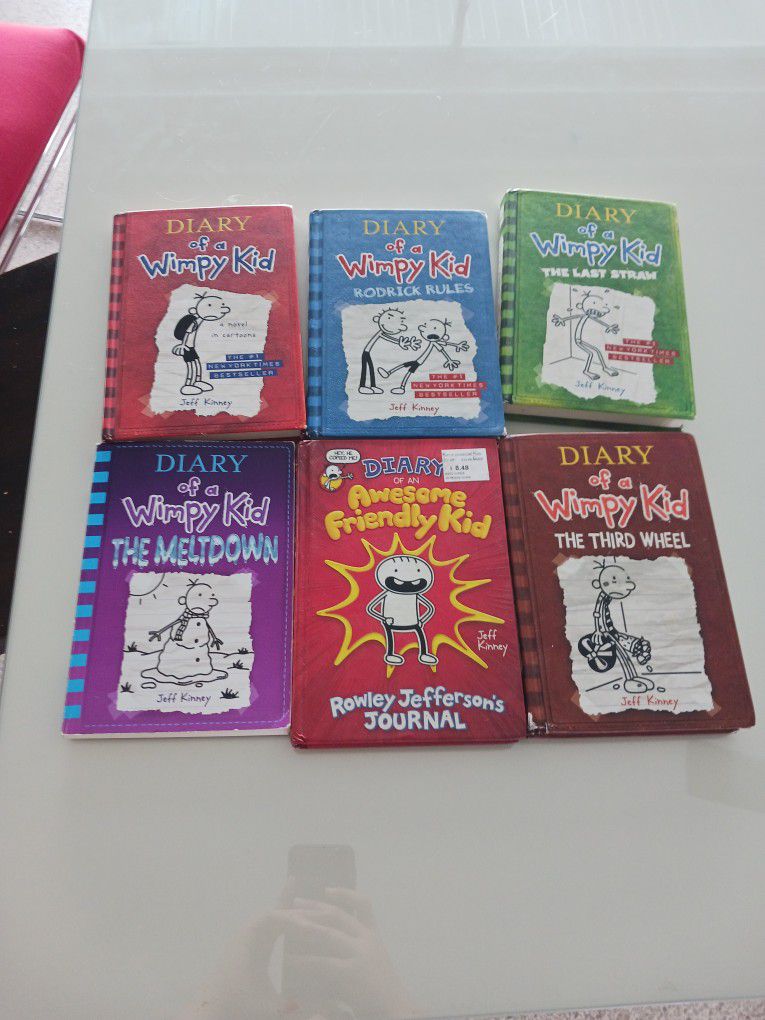 Diary Of A Wimpy Kid Assorted Book Bundle
