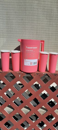 New Tupperware 5piece Set $55.00 Cash And Pick-up Only Bilingual Hablo Español 