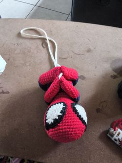 Spider man colgante  a crochet