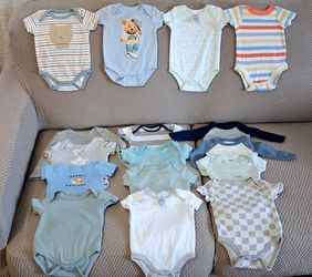Baby boy new with out Tags Onesies size 0 - 3 and 3 - 6 months price 4 for $6