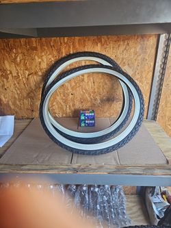 Two Beach Cruiser White Wall Bicycle Tires 26x2.125 & 2 Inner tubes 26" knobby