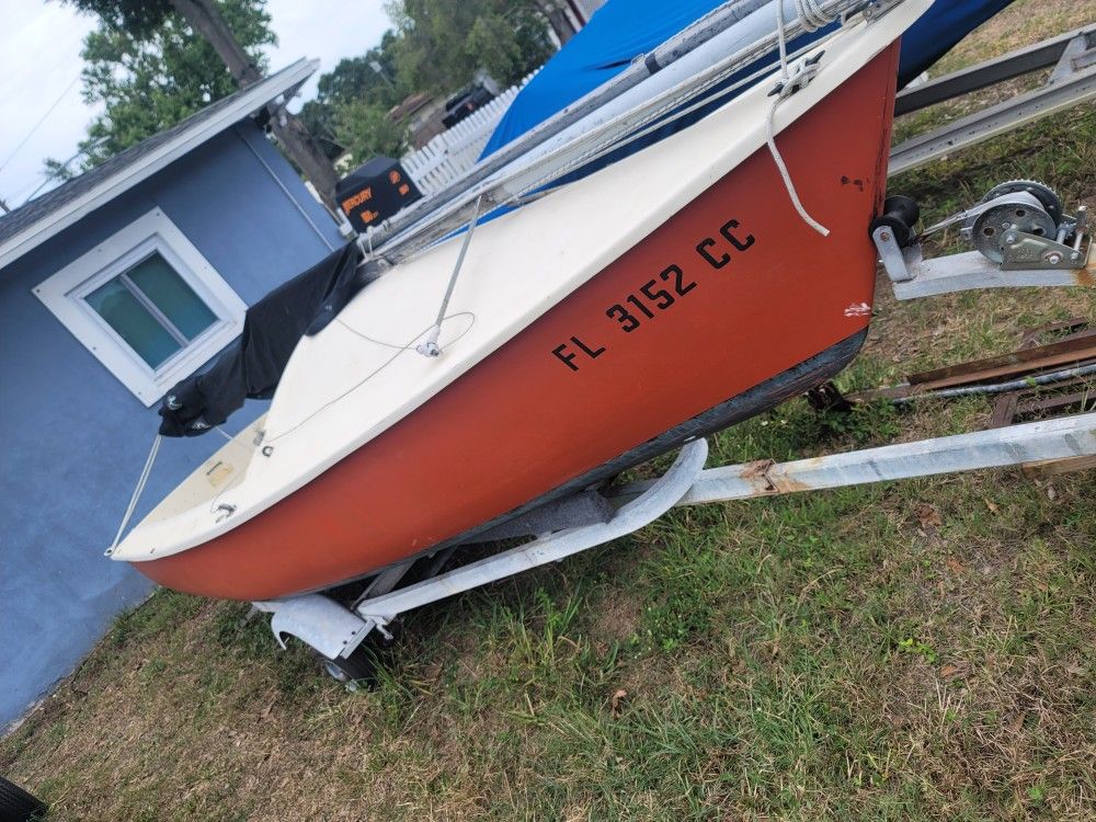 16ft Sunbird Sail boat With 23ft Mast And Has Trailer