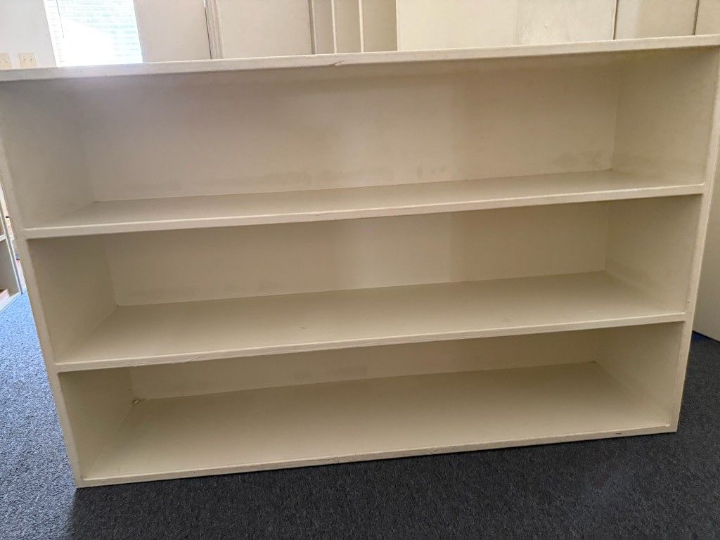 White Shelves