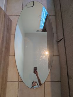 Mirror no frame