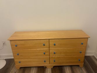 6-Drawer Wood Dresser