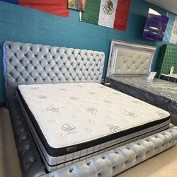 King Bed Frame With Mattress 