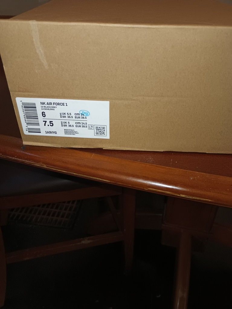 Louis Vuitton Air Force 1 Low Boys