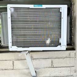 Selling AC Hisence 8000 Blu/h