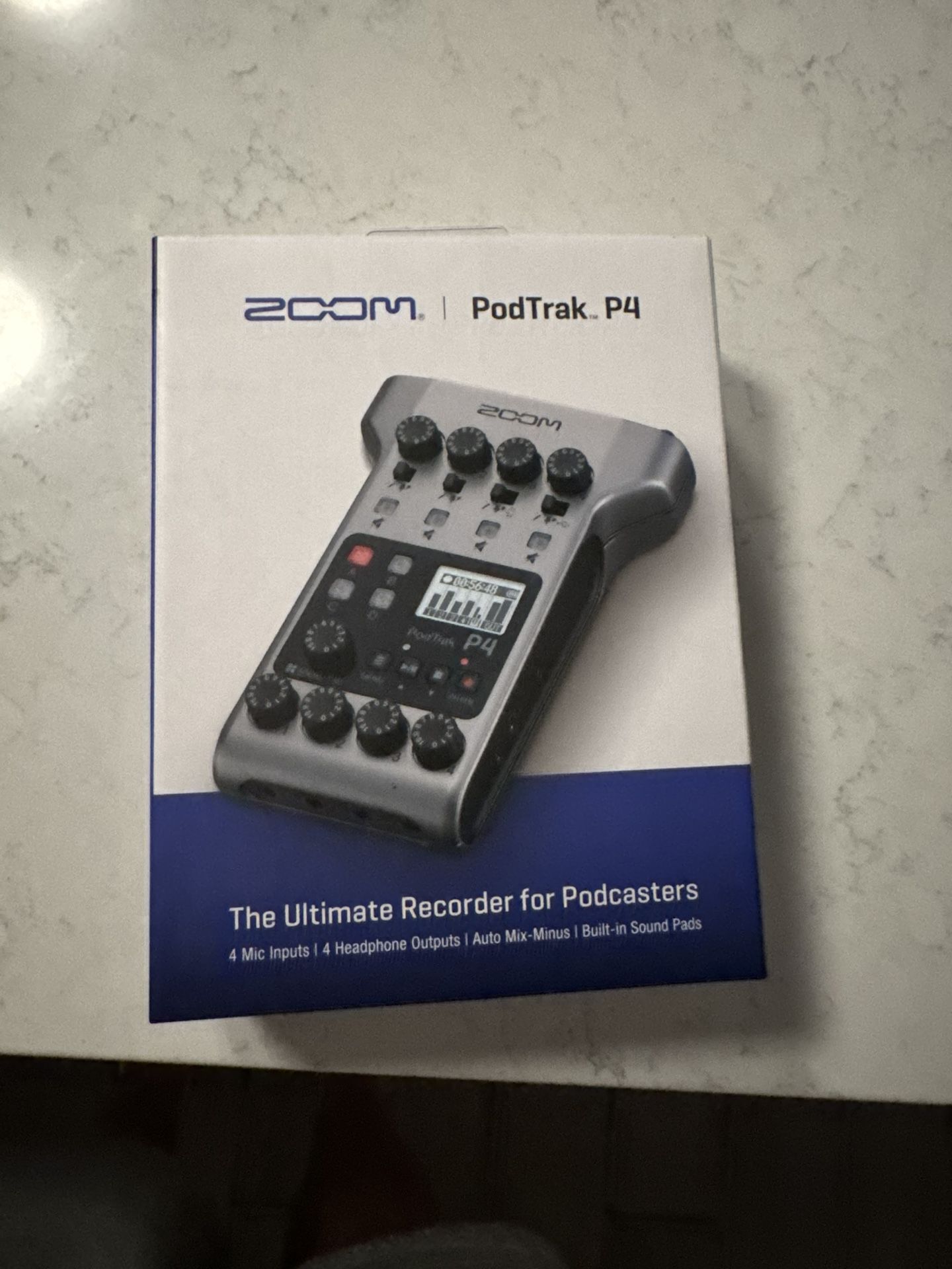 Zoom P4 PodTrak Podcasting recorder