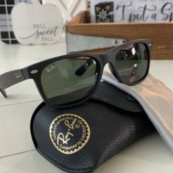Ray Ban New Wayfarer 