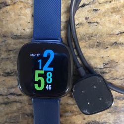 Fitbit Versa 3  In Good Condition Comes With A Charger 