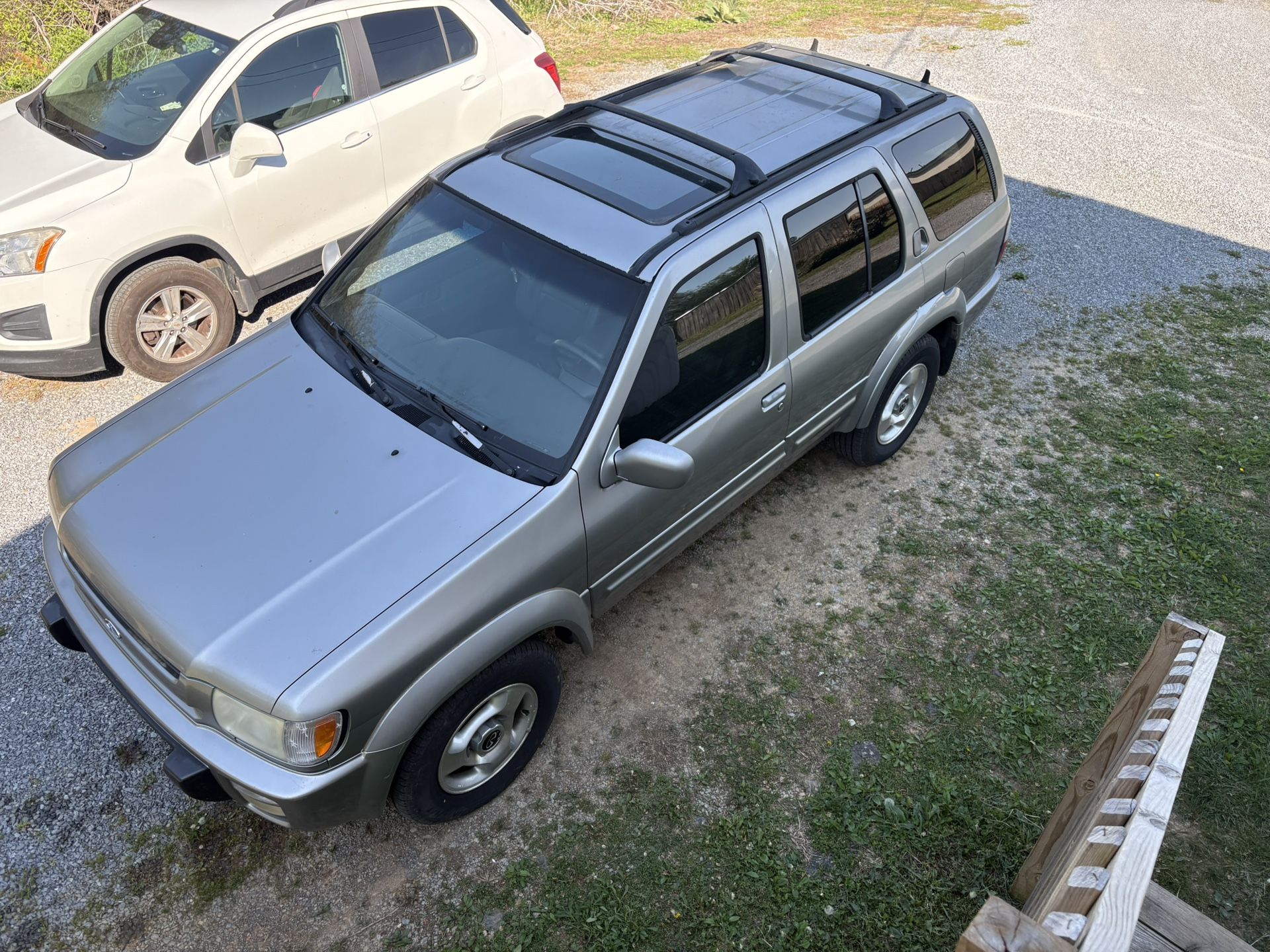 1999 Infiniti QX4