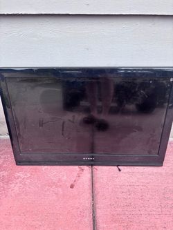 Dynex 32” LCD HDTV – Works Great – HDMI – Wall Mount Included – $10