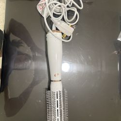 T3 Air Round Brush