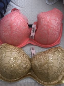 2 brand new Victoria secret bras 34dd with tags for Sale in Elk Grove, CA -  OfferUp