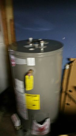 New Rheem 40 gal gas water heater