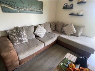 ALBI Large L-Shaped Sectional Sofa