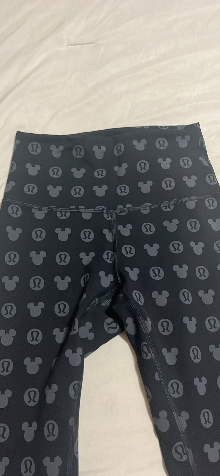 Lululemon Disney Mickey Mouse Wunder Train High Rise Tight 25