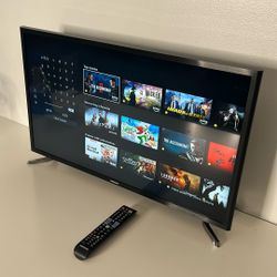Samsung  LED LCD HD 32” Smart TV + Remote 
