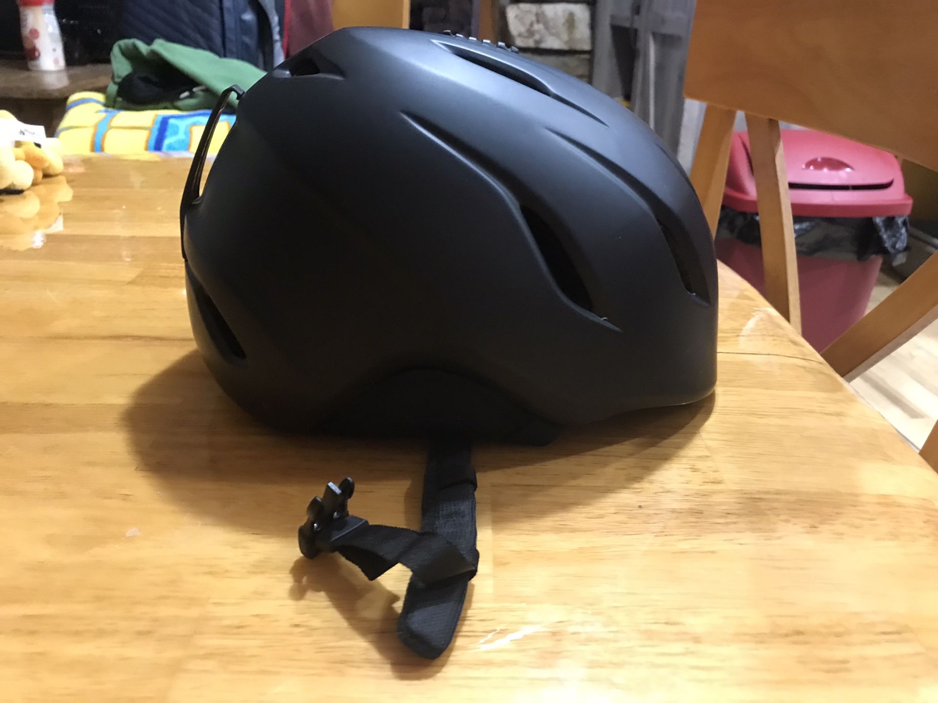 Snow boarding helmet