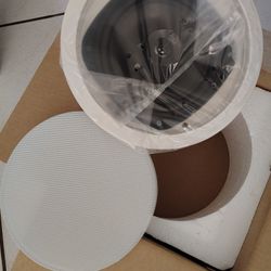 Klipsch  8 Inch Ceiling Speakers ( 2 Sets ) 
