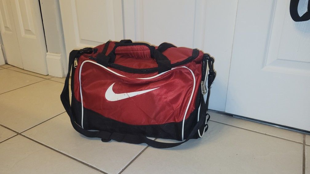 Nike Duffle Bag - Red