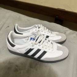 Adidas Sambas