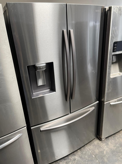 Deal: Samsung Stainless French Door w/ Water & Ice