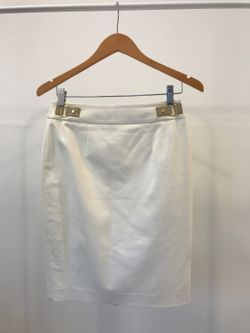 White Calvin Klein skirt, Size 2, reg price $80