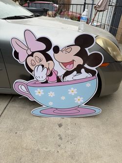 Mickey & Minnie Mouse Teacup Cutout Sign
