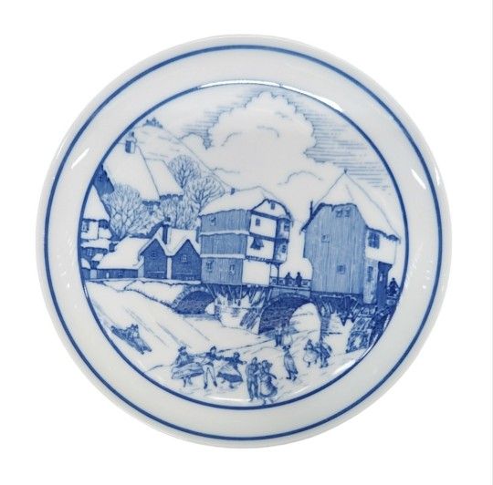 Vintage Hutschenreuther Germany Exclusiv for Niederthaler Hof Plate 1814 Blue