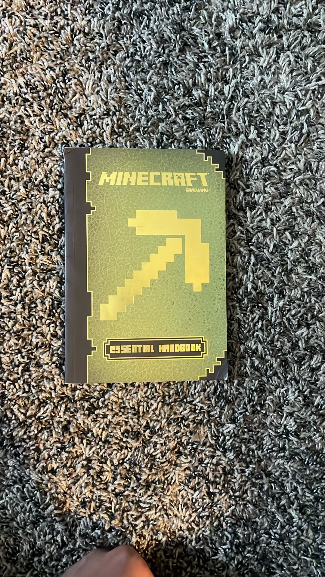 Minecraft Essential Handbook