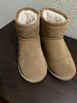 Girls bear claws