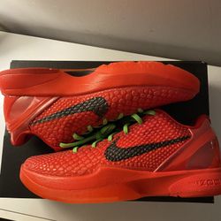 KOBE VI REVERSE GRINCHES 