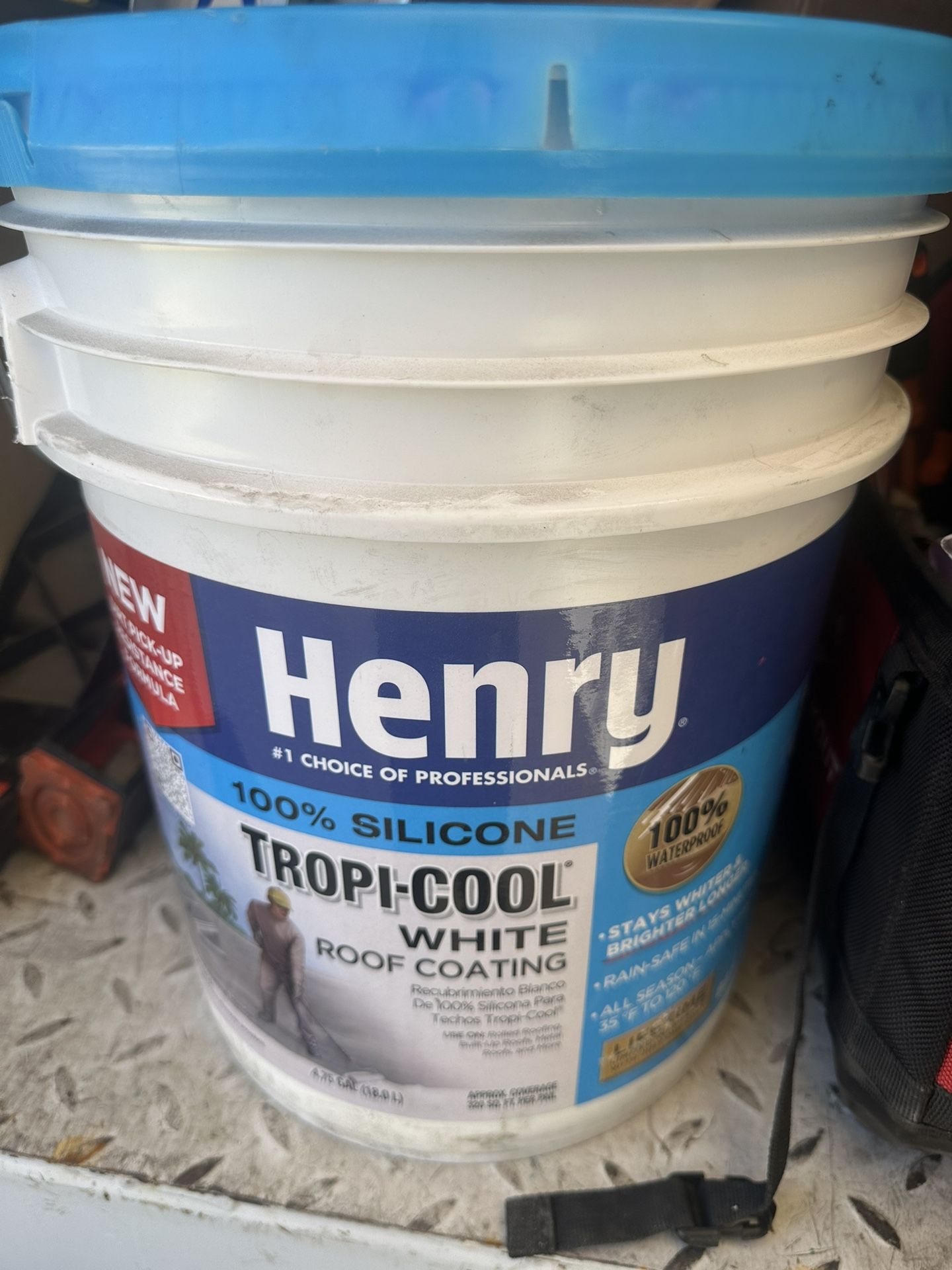 Henry Tropi cool