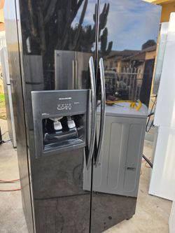 Refrigerador in good condition