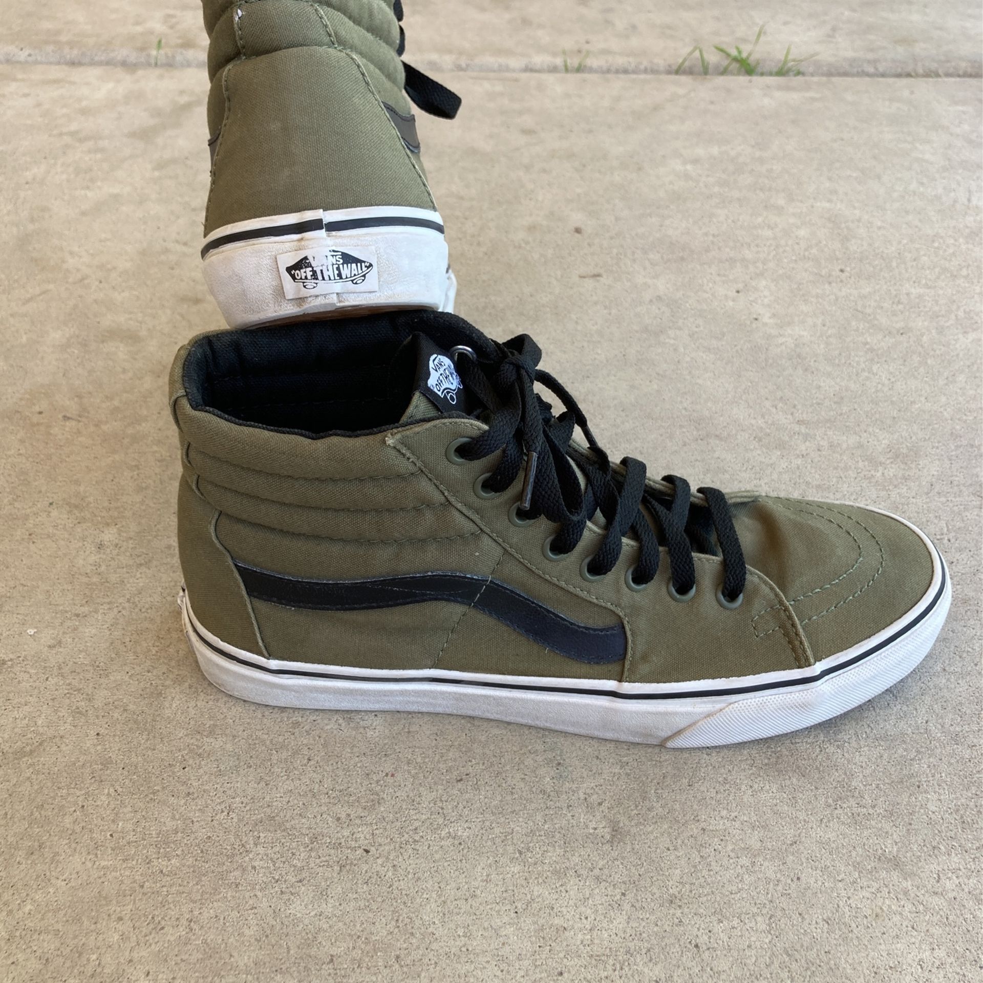 Olive green and black Men Shoes