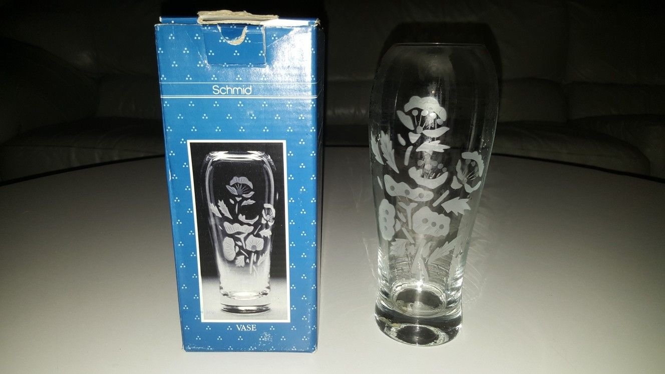 Beautiful Etched Glass Vase